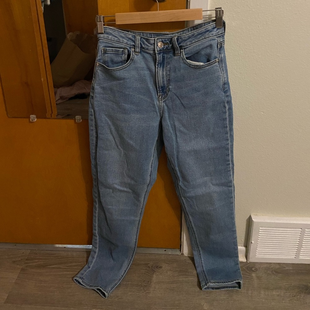 American Eagle Mom Jeans